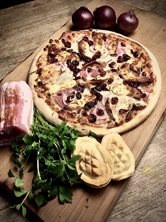 8. GÓRALSKA (cienkie ciasto) 